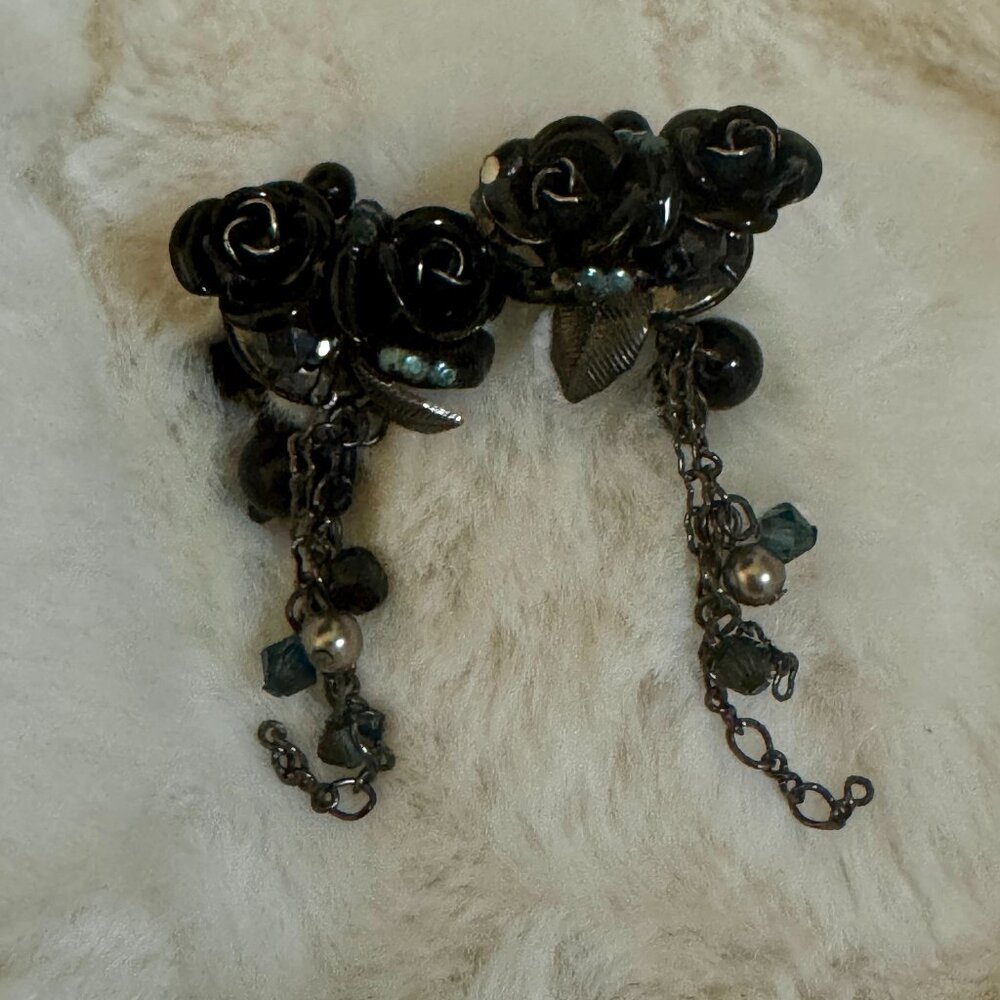 Black Rose Drop Clip-on Earring